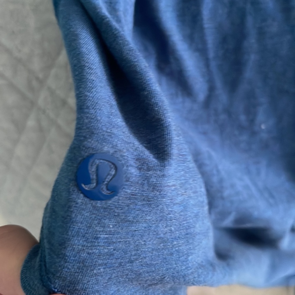 LULULEMON RACERBACK TANK! - Picture 3 of 3